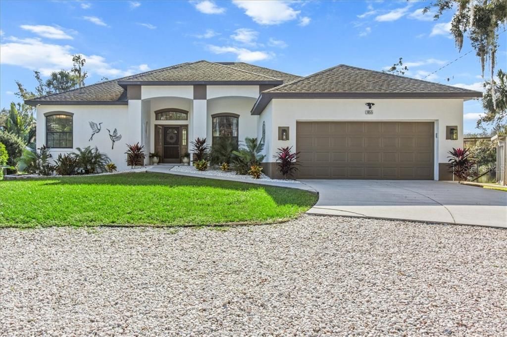 Recently Sold: $1,074,000 (4 beds, 2 baths, 2009 Square Feet)