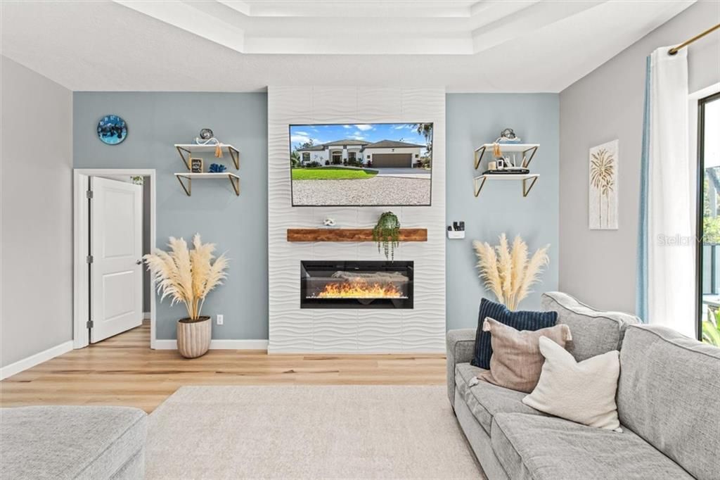 Recently Sold: $1,074,000 (4 beds, 2 baths, 2009 Square Feet)