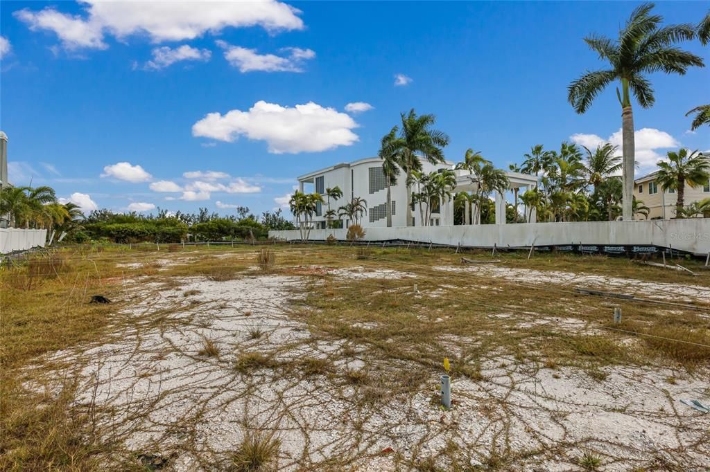 For Sale: $3,249,000 (0.26 acres)