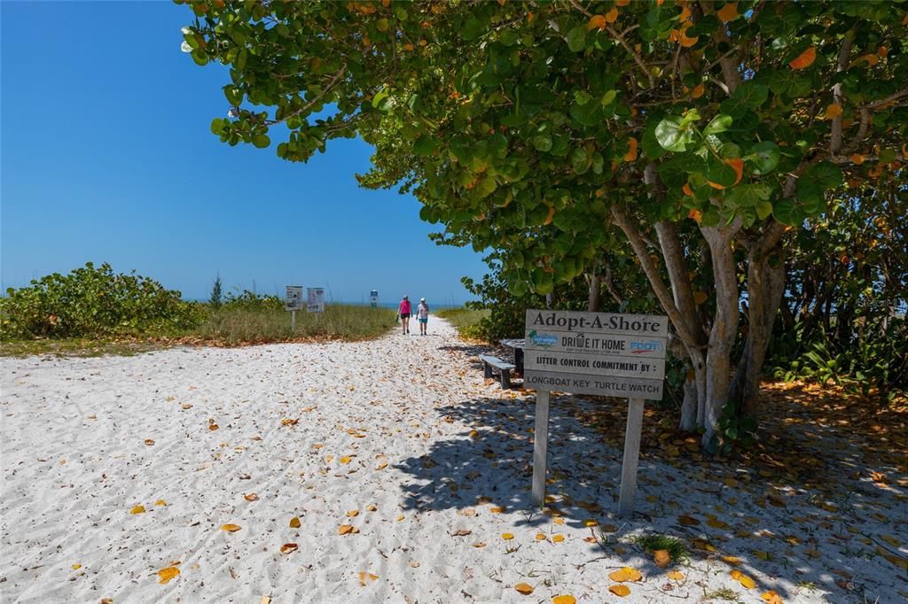 For Sale: $3,249,000 (0.26 acres)