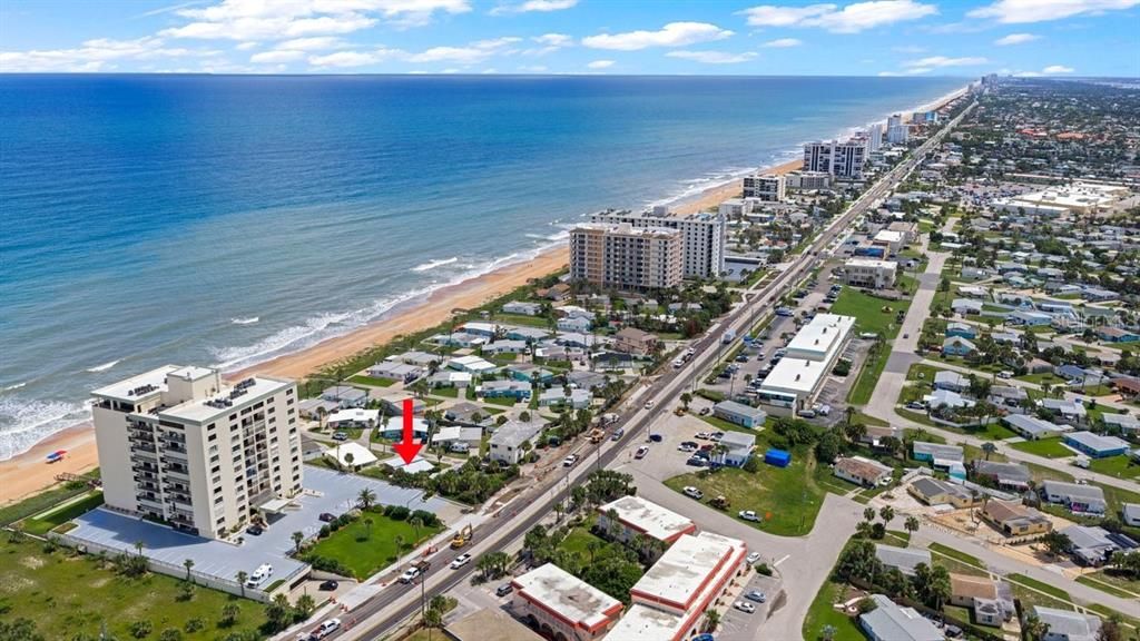 For Sale: $325,000 (0.10 acres)
