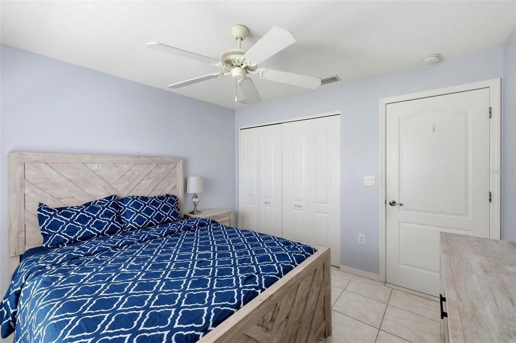 En Venta: $319,900 (3 camas, 2 baños, 1449 Pies cuadrados)