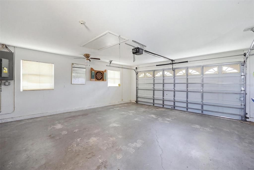 En Venta: $319,900 (3 camas, 2 baños, 1449 Pies cuadrados)