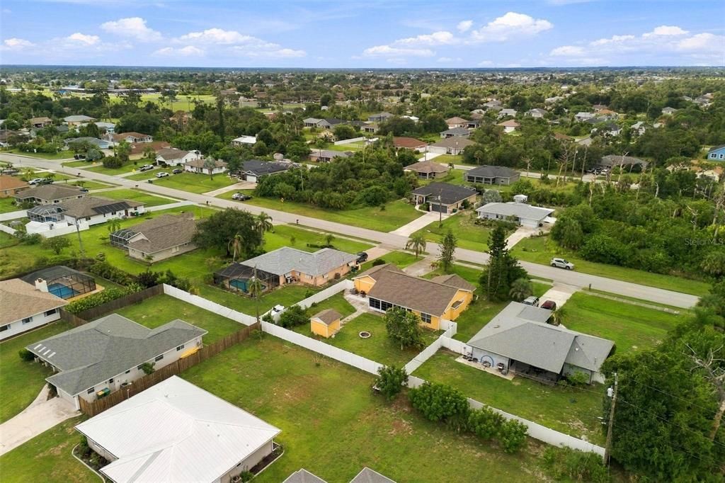 En Venta: $319,900 (3 camas, 2 baños, 1449 Pies cuadrados)