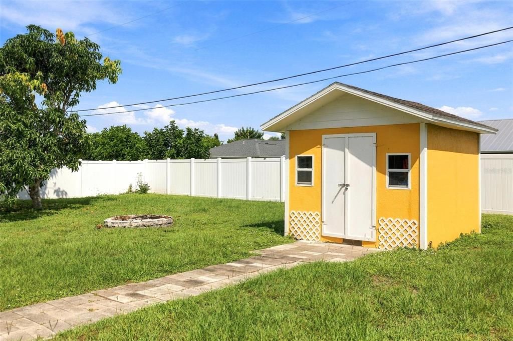 En Venta: $319,900 (3 camas, 2 baños, 1449 Pies cuadrados)