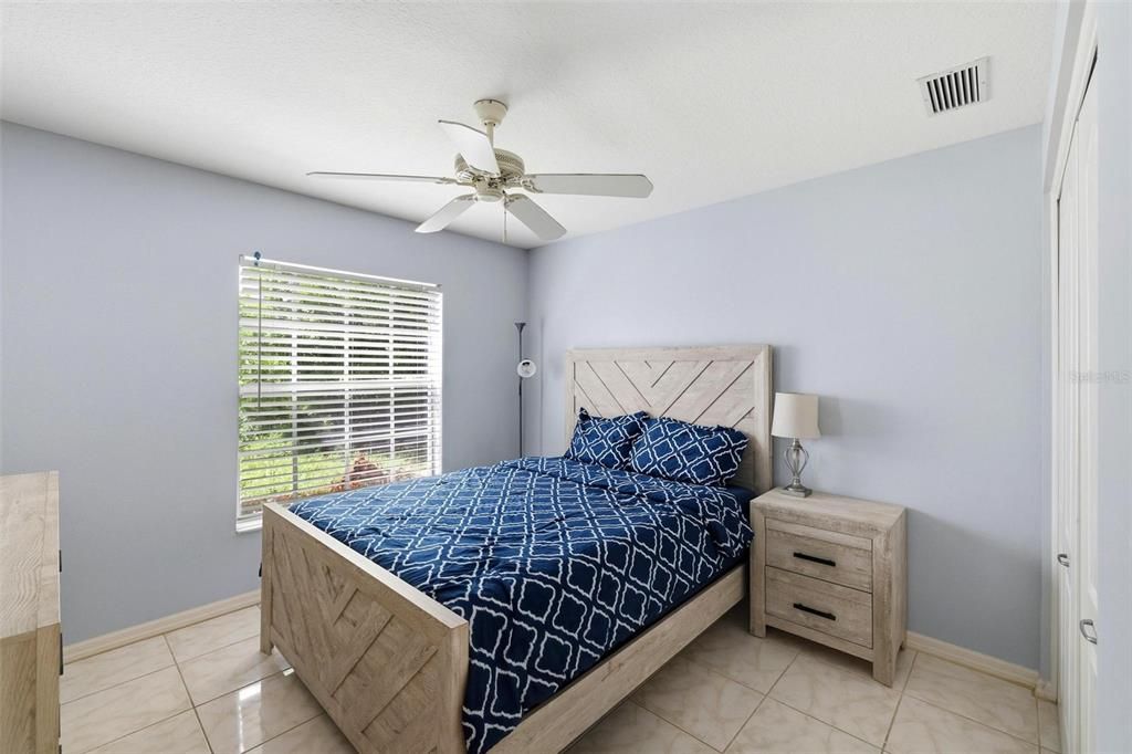 En Venta: $319,900 (3 camas, 2 baños, 1449 Pies cuadrados)