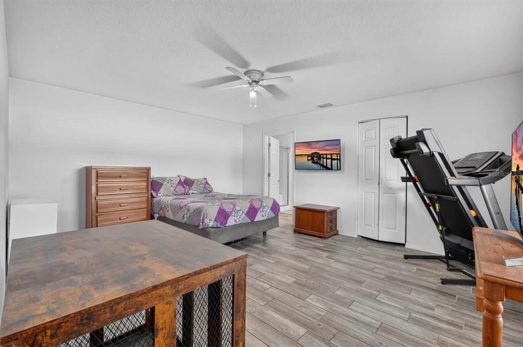 En Venta: $399,000 (5 camas, 3 baños, 2539 Pies cuadrados)
