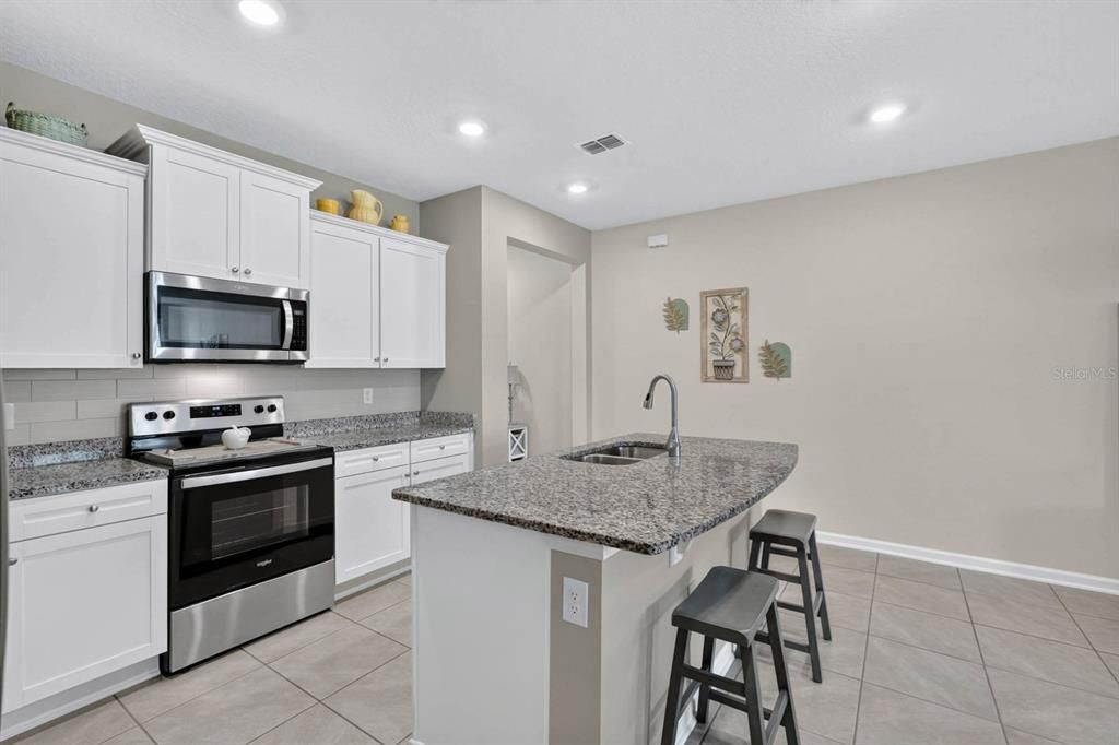En Venta: $274,900 (3 camas, 2 baños, 1758 Pies cuadrados)