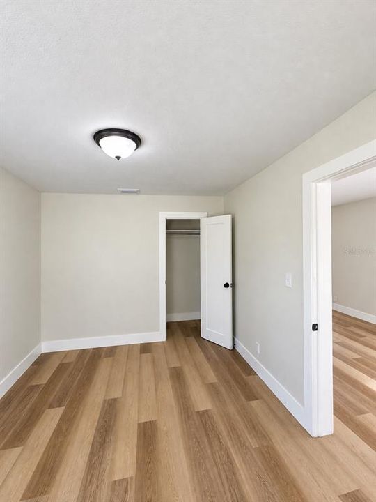 For Sale: $265,000 (3 beds, 1 baths, 840 Square Feet)