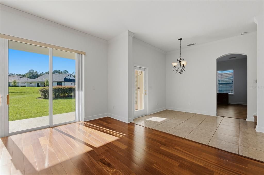 For Sale: $579,900 (3 beds, 4 baths, 3189 Square Feet)