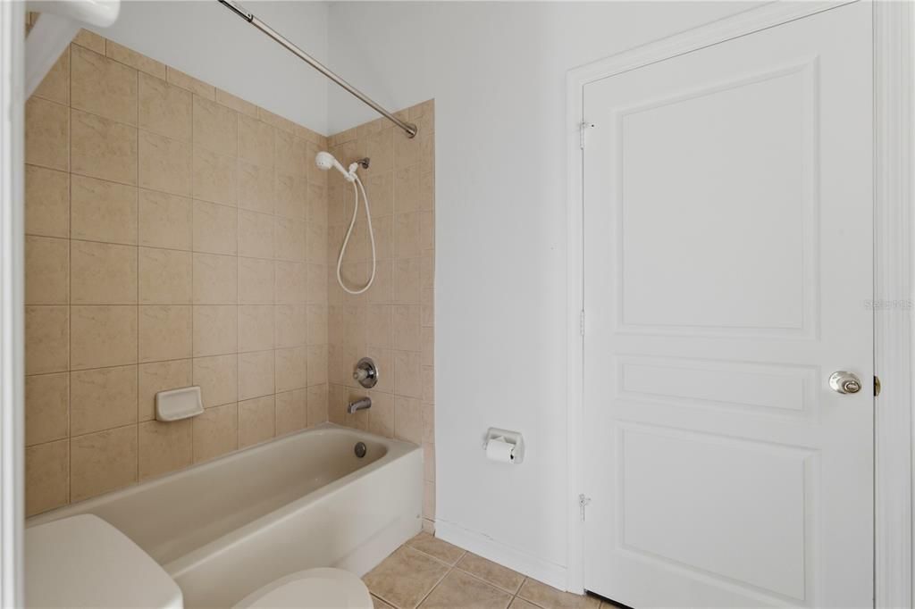 For Sale: $579,900 (3 beds, 4 baths, 3189 Square Feet)