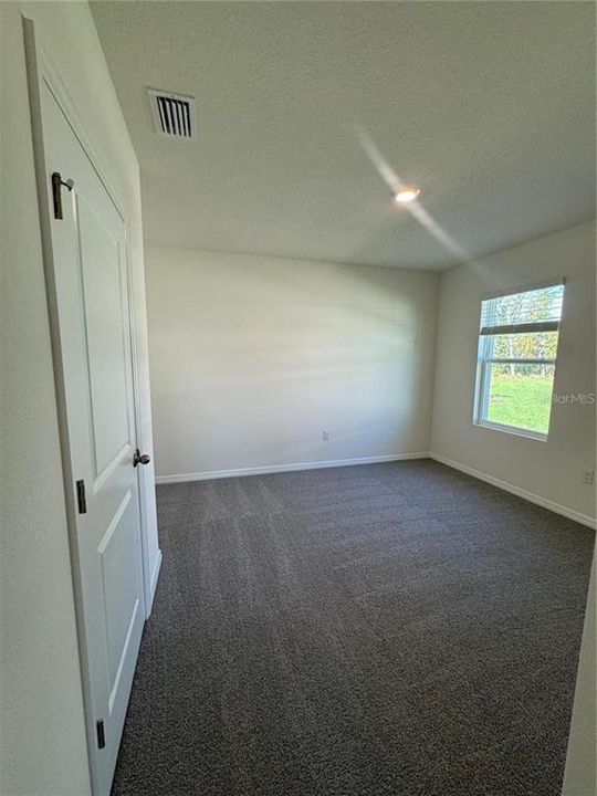 For Rent: $2,350 (4 beds, 2 baths, 2319 Square Feet)