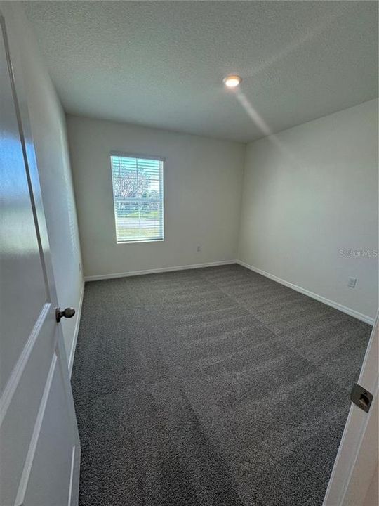 For Rent: $2,350 (4 beds, 2 baths, 2319 Square Feet)