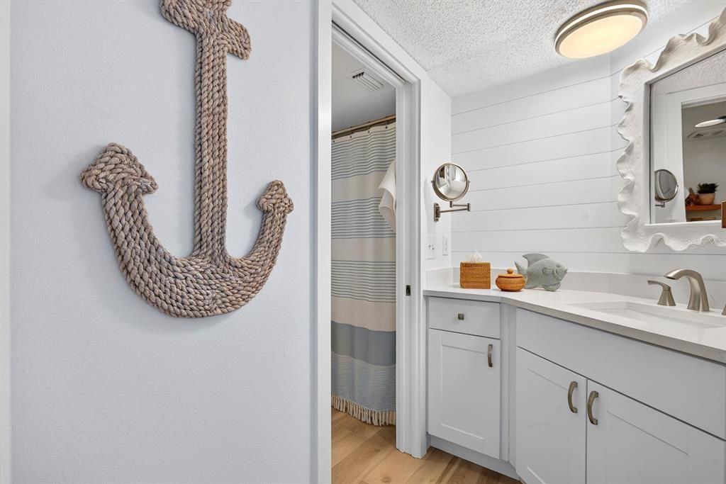 For Sale: $295,000 (2 beds, 2 baths, 1478 Square Feet)