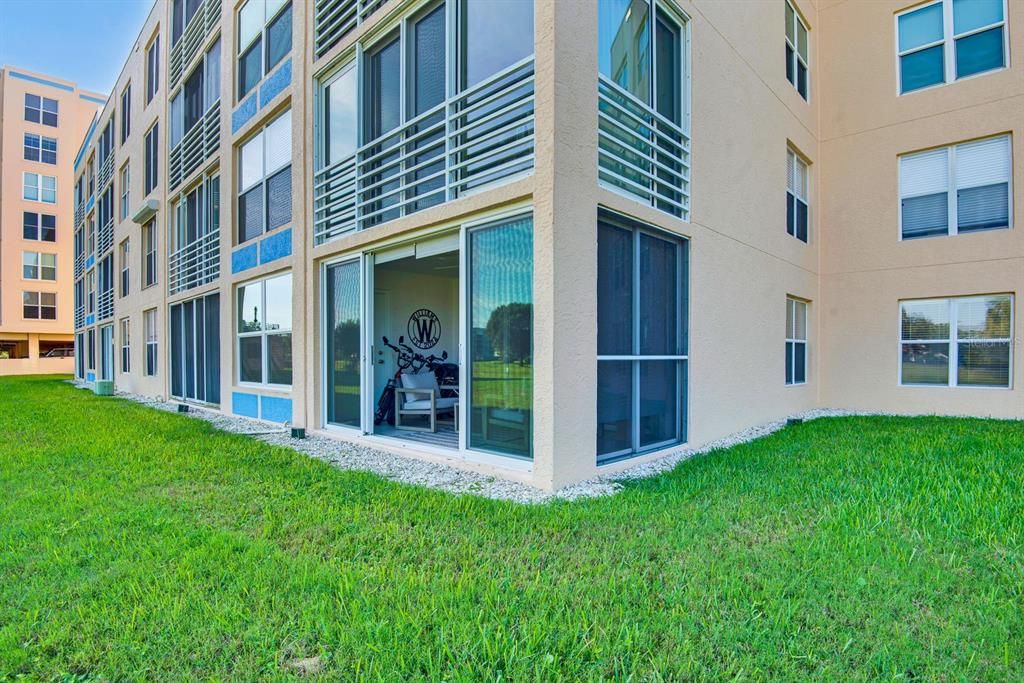 For Sale: $295,000 (2 beds, 2 baths, 1478 Square Feet)
