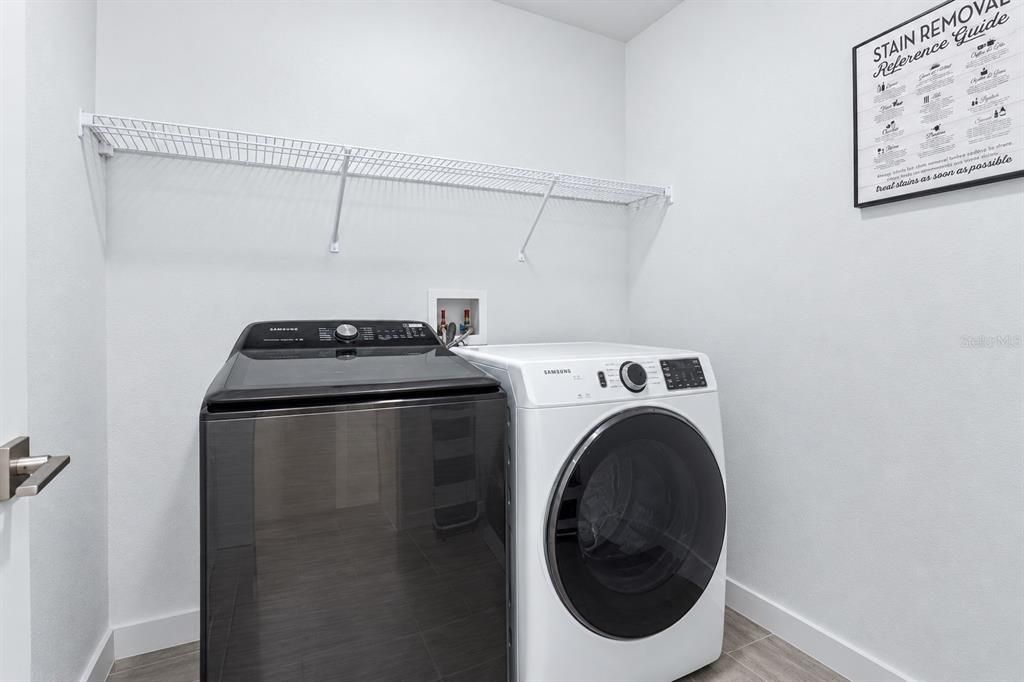 For Sale: $375,000 (4 beds, 3 baths, 2094 Square Feet)