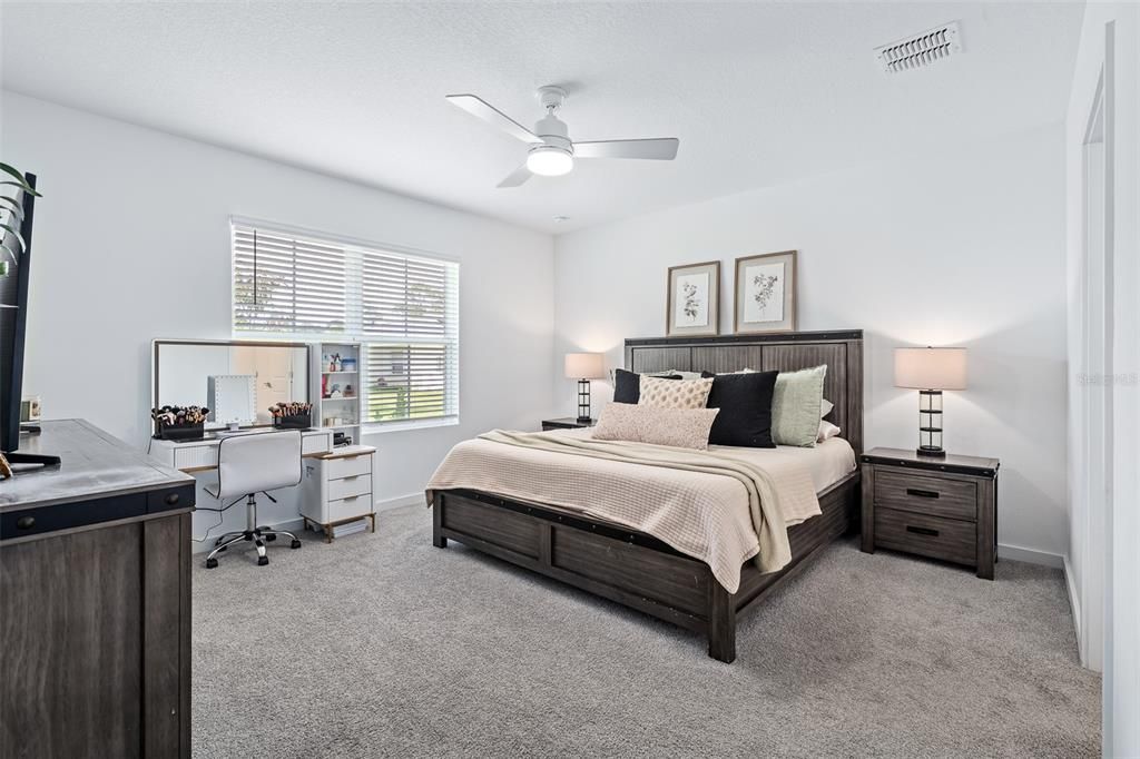 For Sale: $375,000 (4 beds, 3 baths, 2094 Square Feet)