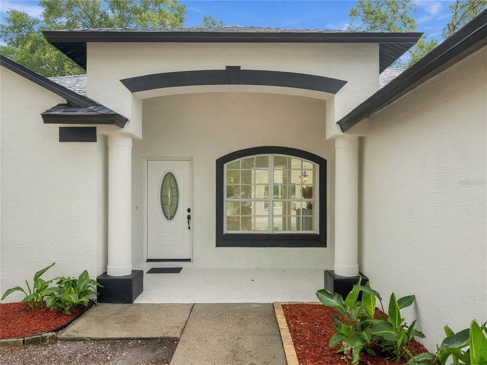 En Venta: $359,999 (3 camas, 2 baños, 1587 Pies cuadrados)