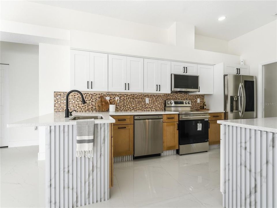 En Venta: $359,999 (3 camas, 2 baños, 1587 Pies cuadrados)