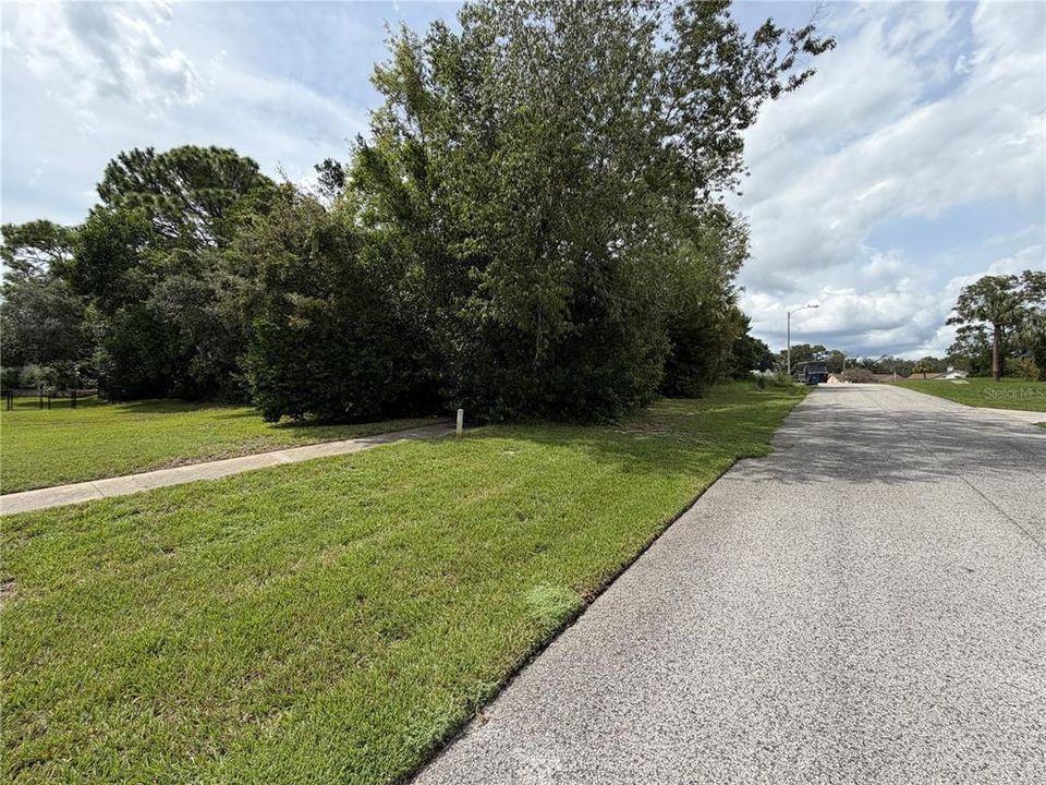 En Venta: $60,000 (0.63 acres)