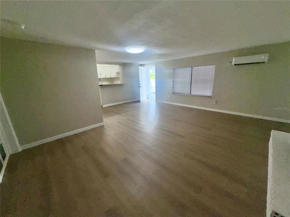 For Rent: $2,295 (4 beds, 2 baths, 1360 Square Feet)
