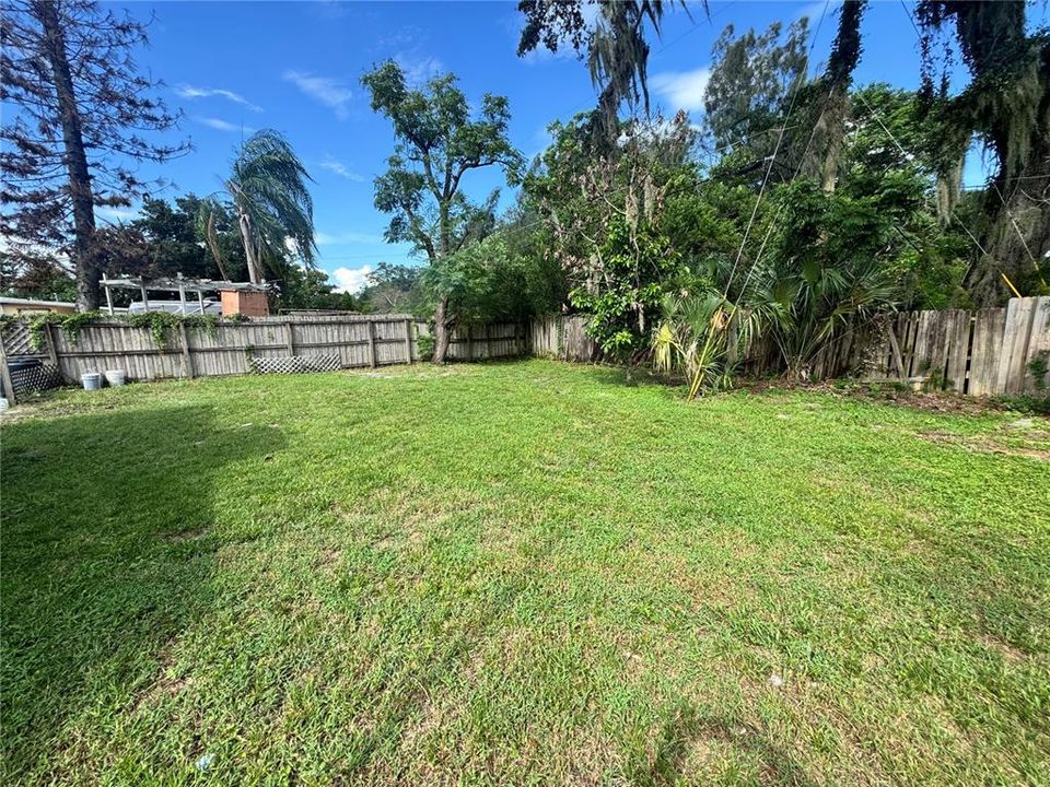 For Rent: $2,295 (4 beds, 2 baths, 1360 Square Feet)