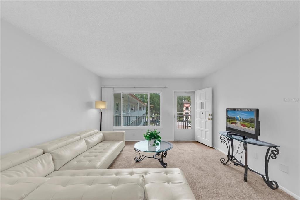 For Rent: $1,495 (2 beds, 2 baths, 1070 Square Feet)