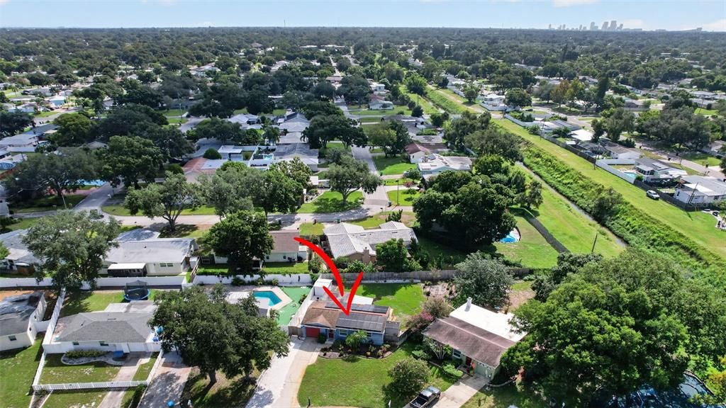 En Venta: $299,900 (2 camas, 1 baños, 900 Pies cuadrados)