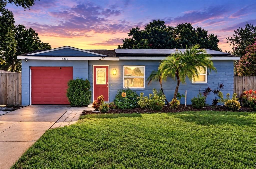 En Venta: $299,900 (2 camas, 1 baños, 900 Pies cuadrados)