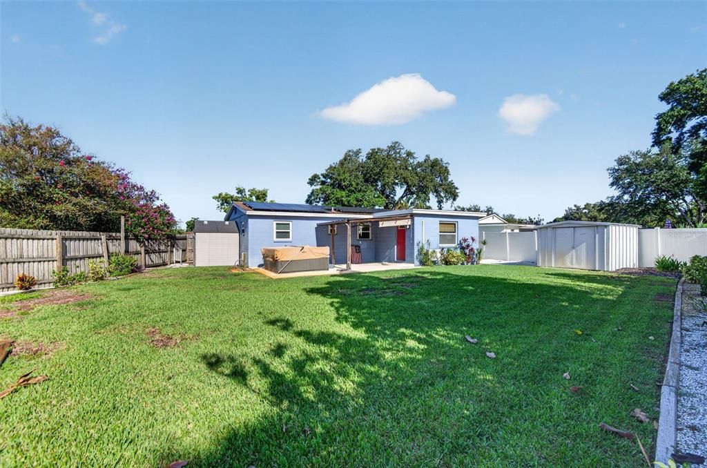 En Venta: $299,900 (2 camas, 1 baños, 900 Pies cuadrados)