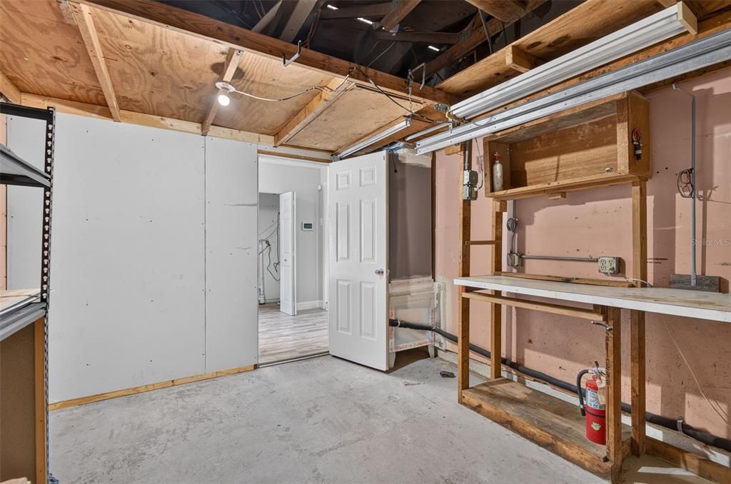 En Venta: $299,900 (2 camas, 1 baños, 900 Pies cuadrados)