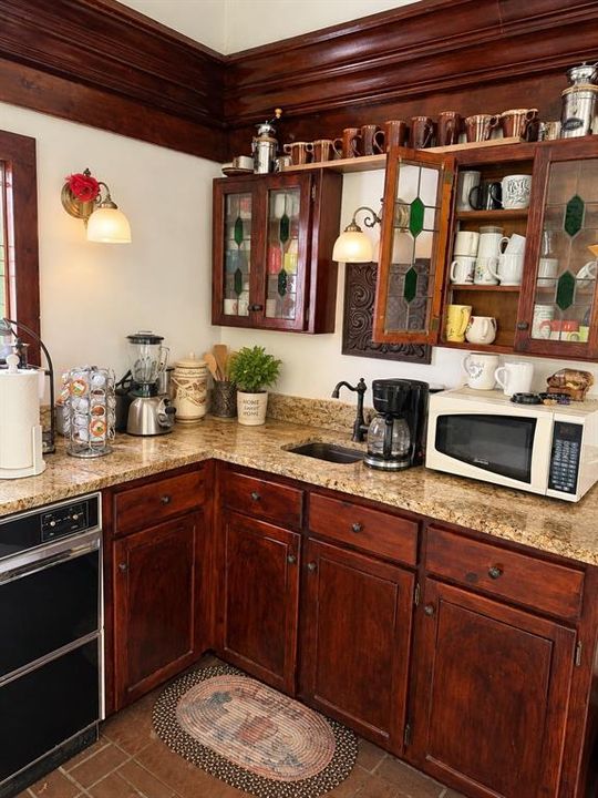 En Venta: $2,250,000 (6 camas, 5 baños, 7200 Pies cuadrados)