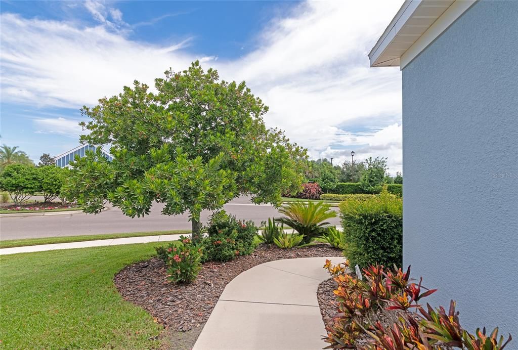 For Sale: $395,000 (2 beds, 2 baths, 1490 Square Feet)