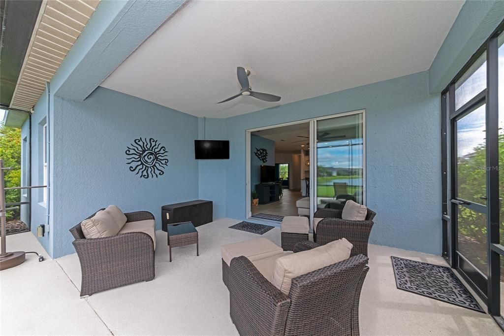 For Sale: $395,000 (2 beds, 2 baths, 1490 Square Feet)