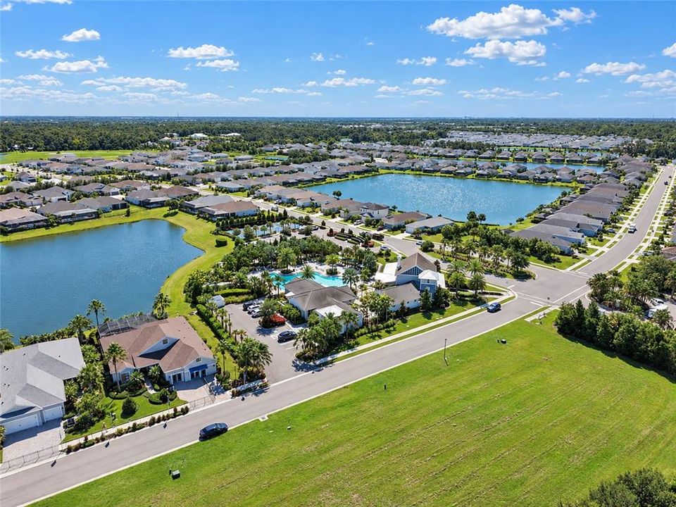 For Sale: $395,000 (2 beds, 2 baths, 1490 Square Feet)