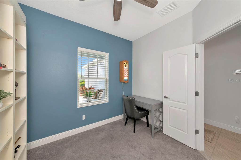 For Sale: $395,000 (2 beds, 2 baths, 1490 Square Feet)