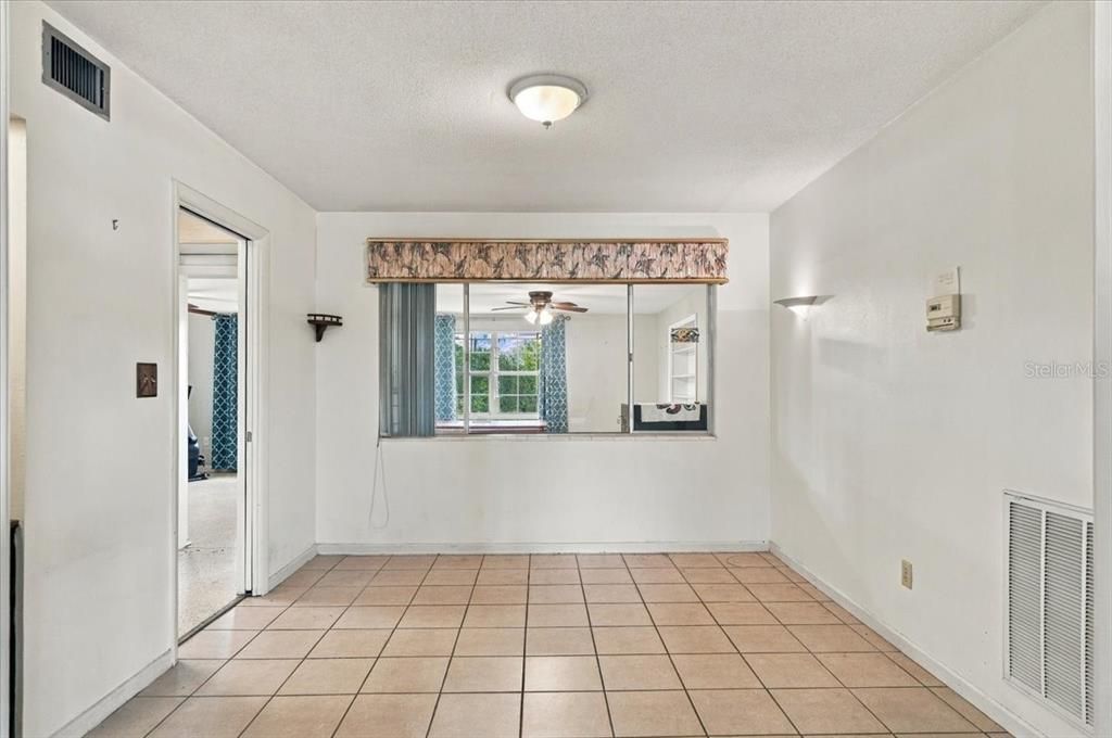 For Sale: $250,000 (2 beds, 2 baths, 1787 Square Feet)