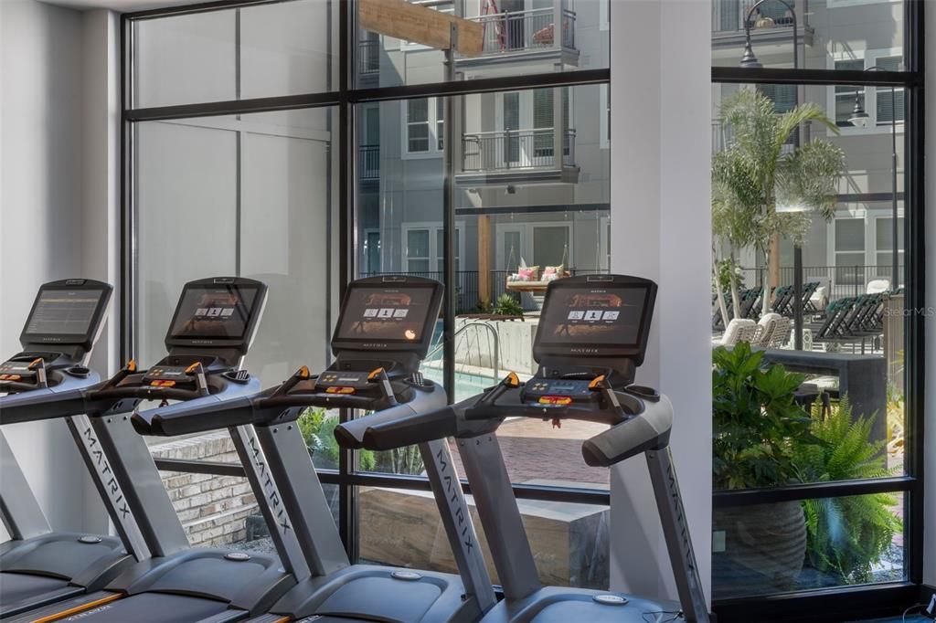 For Rent: $1,800 (1 beds, 1 baths, 676 Square Feet)