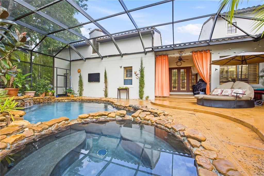 На продажу: $1,995,000 (4 спален, 4 ванн, 4135 Квадратных фут)