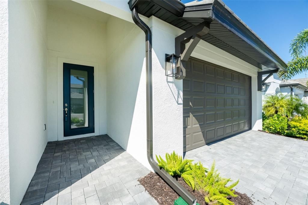 En Venta: $539,900 (4 camas, 3 baños, 2195 Pies cuadrados)