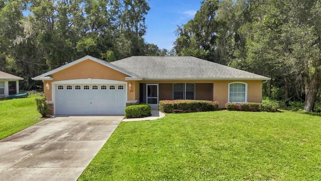 For Sale: $245,900 (2 beds, 2 baths, 1449 Square Feet)