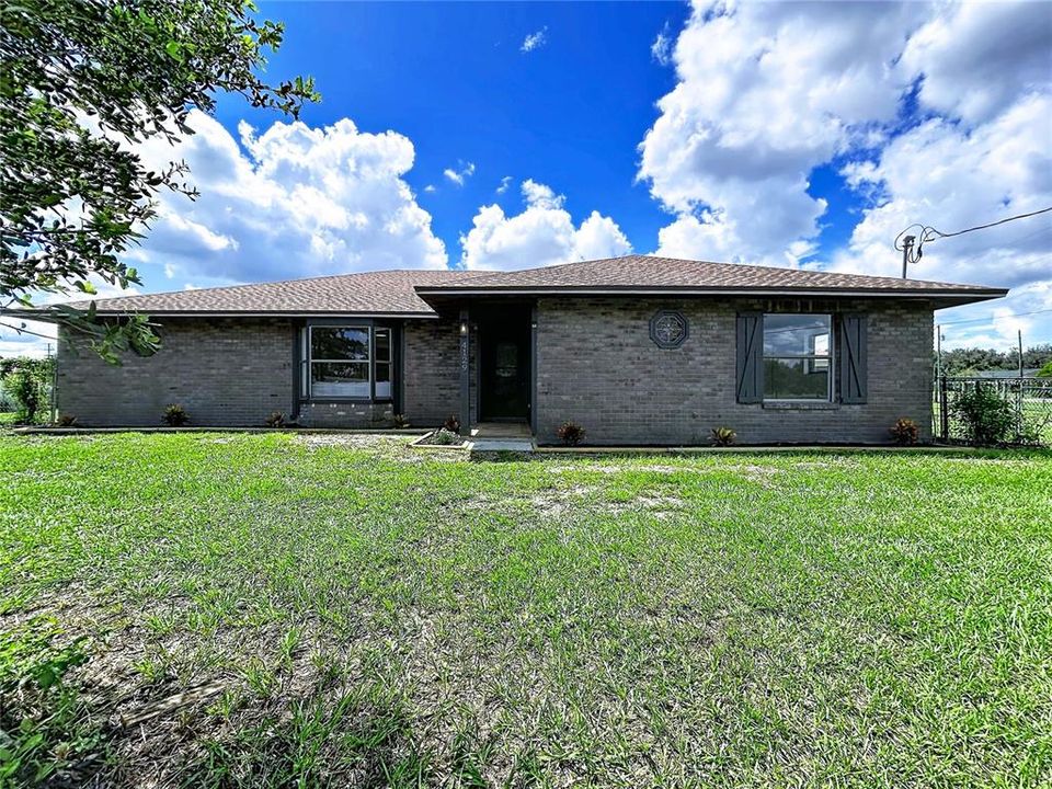 For Sale: $564,990 (3 beds, 2 baths, 2186 Square Feet)