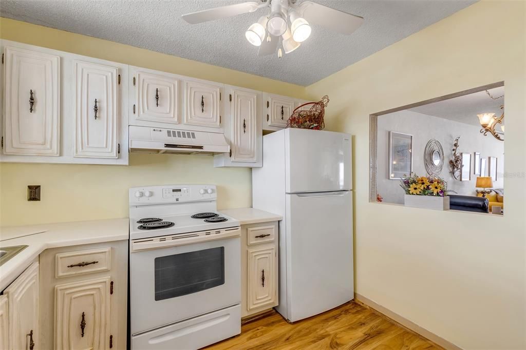 En Venta: $165,000 (2 camas, 2 baños, 1030 Pies cuadrados)