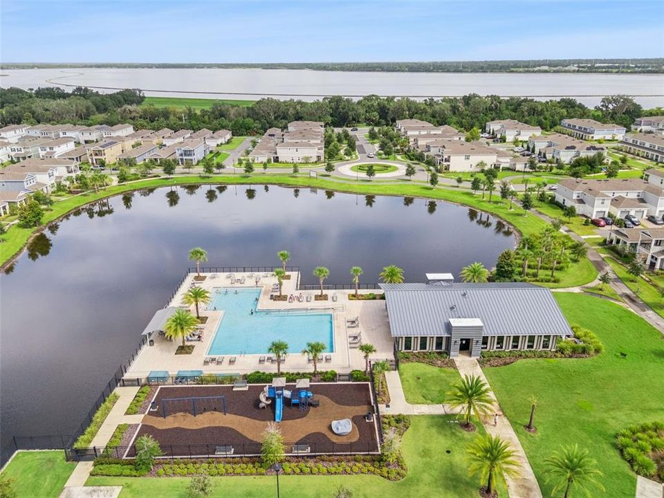 For Sale: $519,900 (4 beds, 3 baths, 2791 Square Feet)