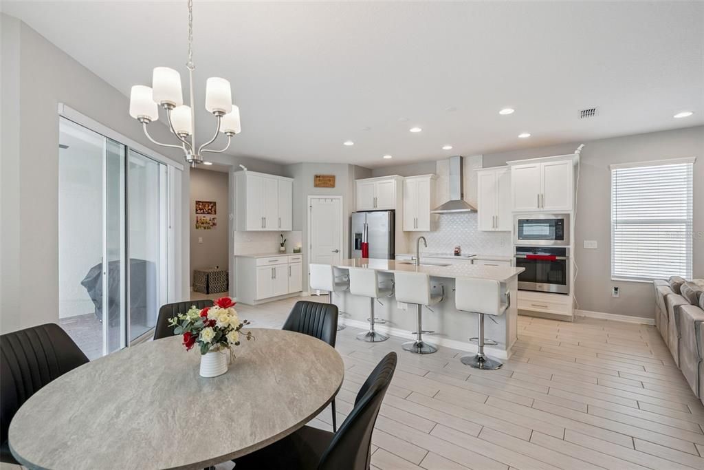 For Sale: $519,900 (4 beds, 3 baths, 2791 Square Feet)
