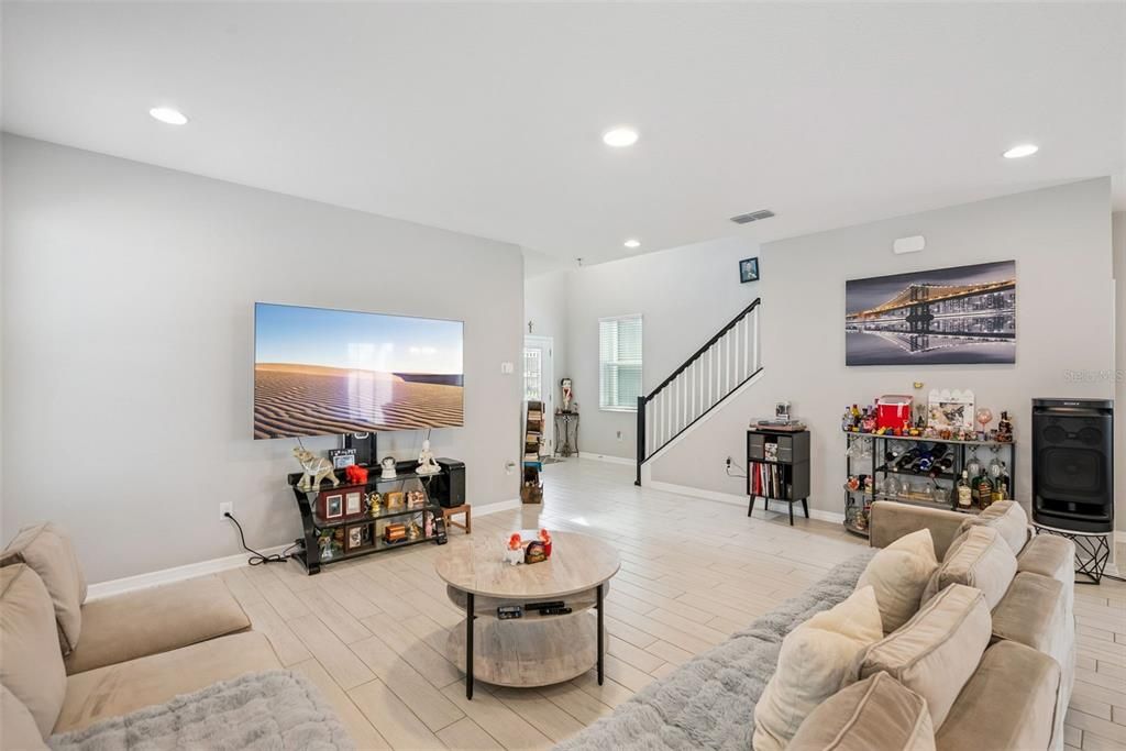 For Sale: $519,900 (4 beds, 3 baths, 2791 Square Feet)