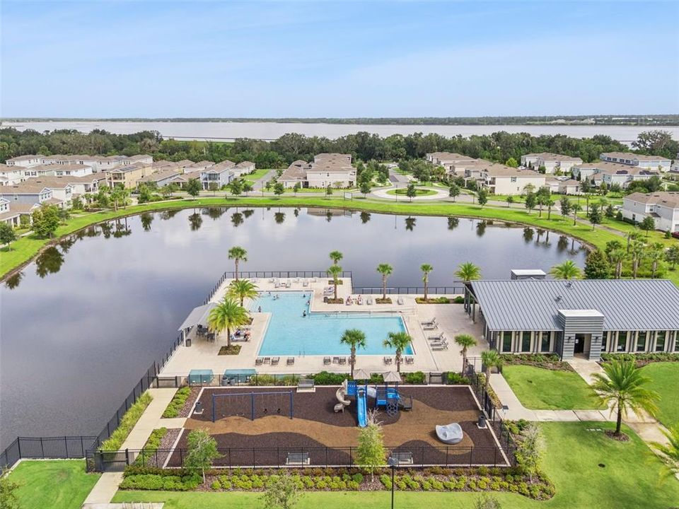 For Sale: $519,900 (4 beds, 3 baths, 2791 Square Feet)