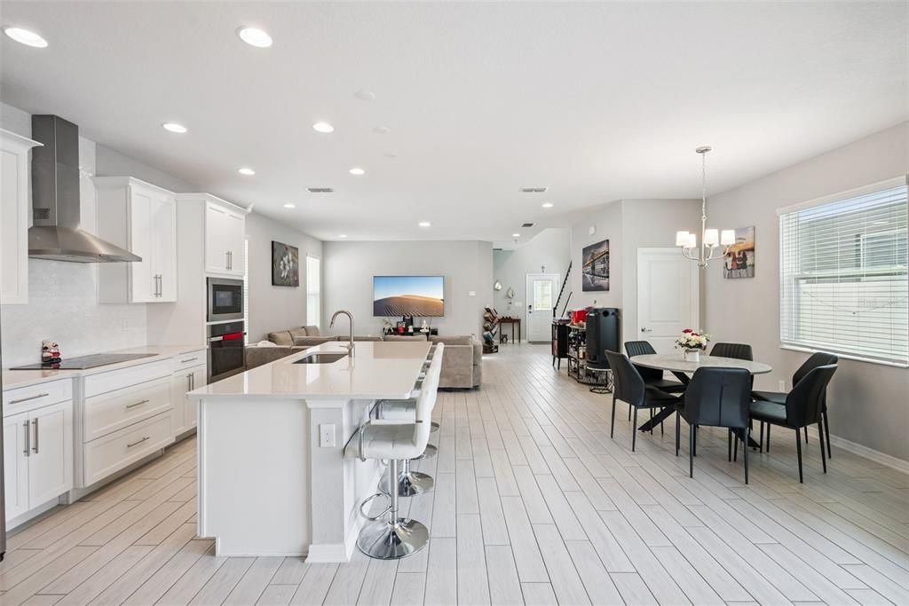 For Sale: $519,900 (4 beds, 3 baths, 2791 Square Feet)