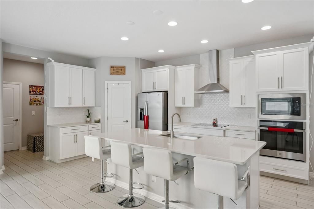 For Sale: $519,900 (4 beds, 3 baths, 2791 Square Feet)