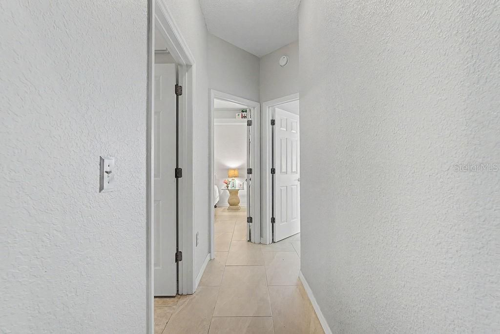 En Venta: $459,900 (3 camas, 3 baños, 2271 Pies cuadrados)